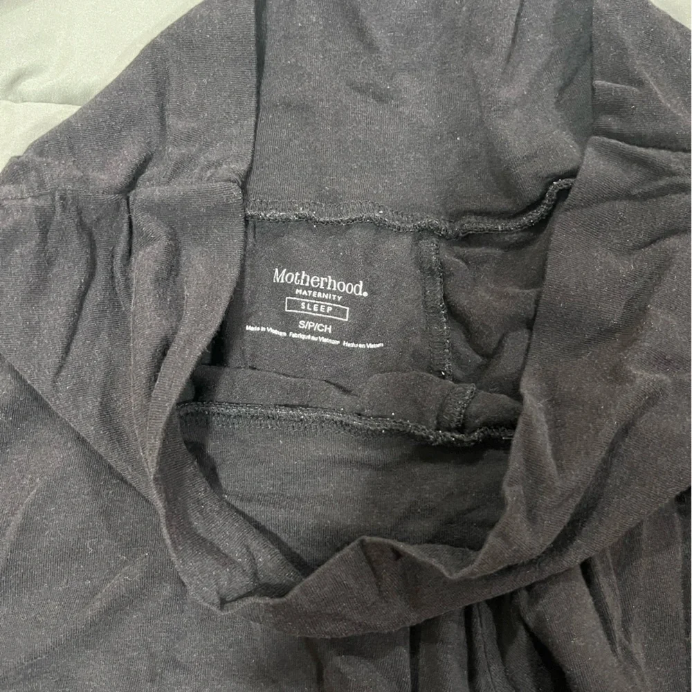 Two Motherhood Maternity Relaxed Fit Black Sleep Knit Shorts, Size S - Picture 3 of 4